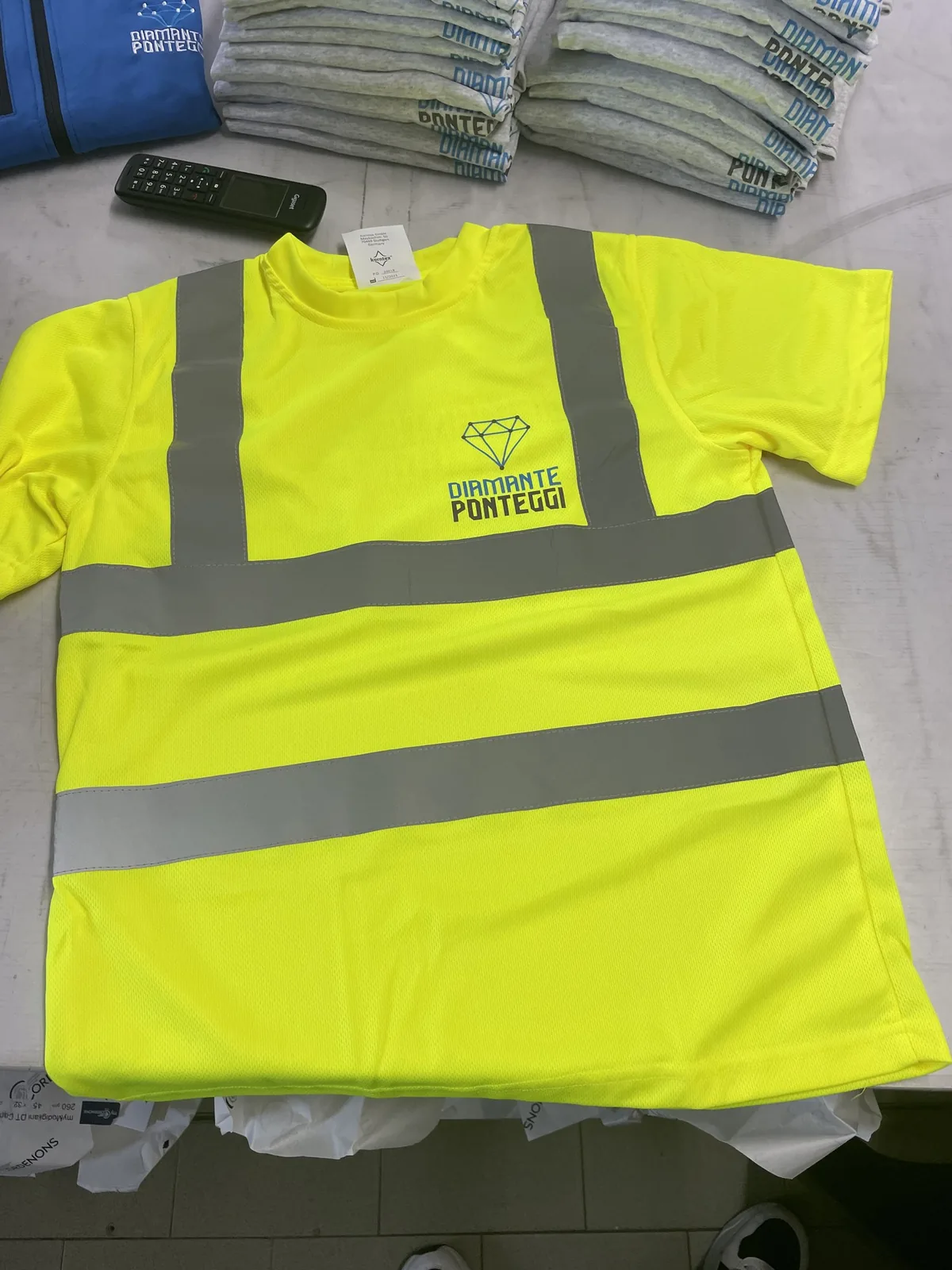 Gilet giallo ad alta visibilità Diamante Ponteggi con le bande riflettenti